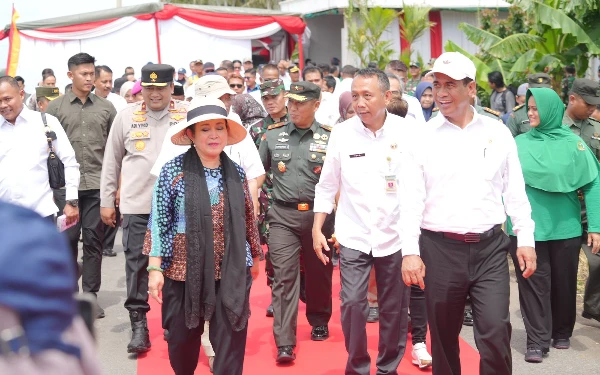 Gerakan Tanam Padi Pasca Banjir di Srandakan Bantul Menarik Perhatian Menteri Pertanian RI