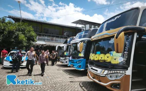 Thumbnail Update Kecelakaan Kecelakaan Maut Kota Batu, Polisi Tetapkan Pemilik Bus Pariwisata Jadi Tersangka