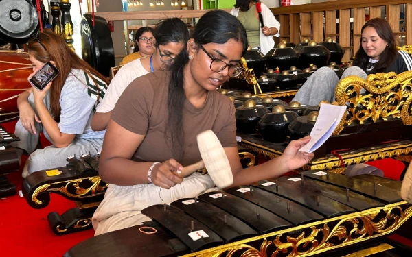 Thumbnail Universitas Ciputra Kenalkan Kekayaan Budaya Jawa Timur kepada Mahasiswa Jindal Global University