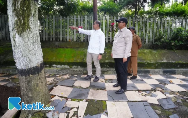 Thumbnail Bangun Pedestrian, DPUPR Kota Batu Gunakan Inovasi Teknologi Terkini