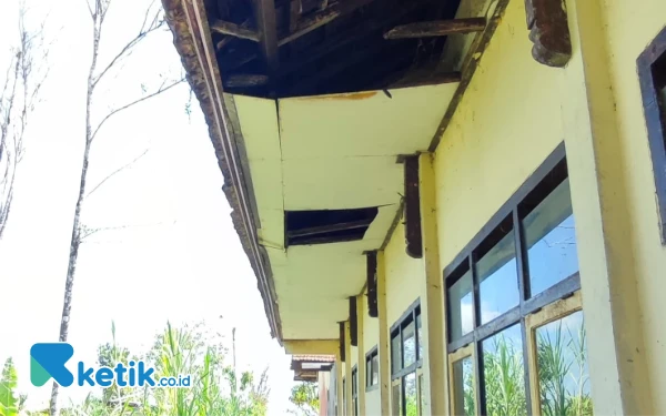 Thumbnail Ratusan Sekolah Rusak di Pacitan Terancam Gagal Direhab, Ini Biangnya