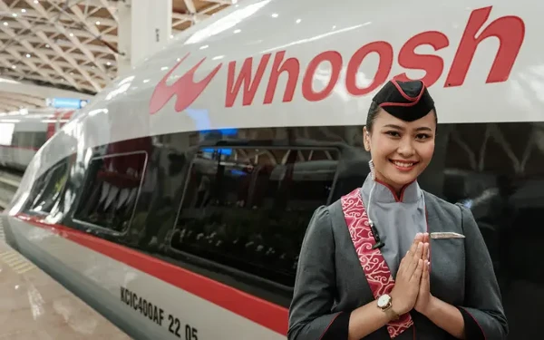 Thumbnail Penjualan Tiket Whoosh Tembus 105 Ribu Selama Libur Panjang