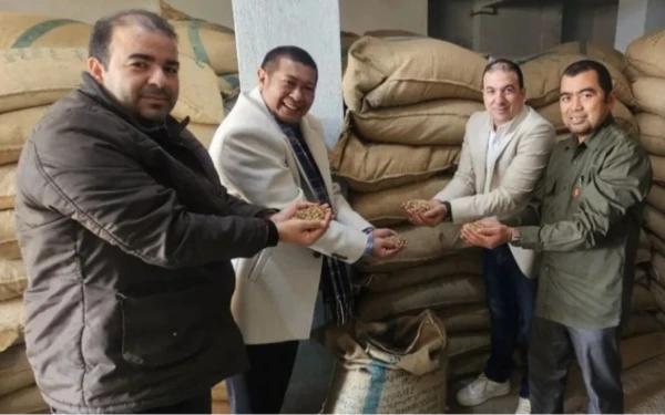 Thumbnail 39,6 Ton Biji Kopi Robusta Malang Diekspor ke Mesir