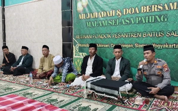 Lewat Pengajian, Kapolsek Cangkringan Sleman Selami Konflik Warga Pusmalang