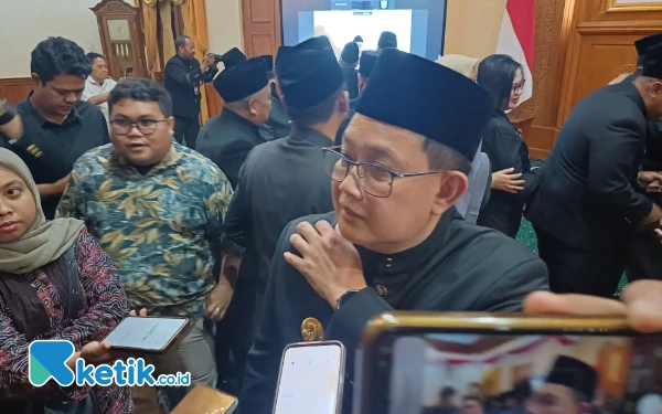 Thumbnail Pj Gubernur Jatim Berharap Penetapan Kepala Daerah Terpilih Tanggal 6 Februari 2025