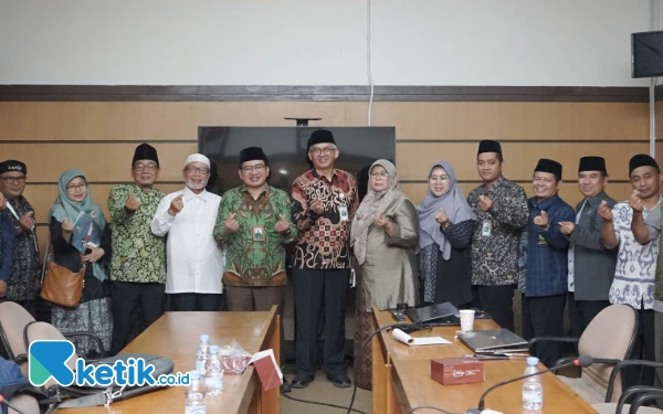 Thumbnail Berita - Baznas, Ormas Islam dan Pemkab Bandung Tetapkan Nilai Rupiah Zakat Fitrah dan Fidyah