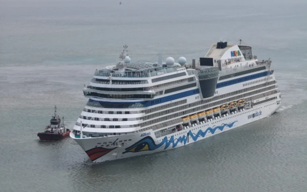Thumbnail Berita - Kapal Pesiar MV AIDA Stella Berlabuh di Surabaya, Dorong Pariwisata dan Ekonomi Kreatif Jatim