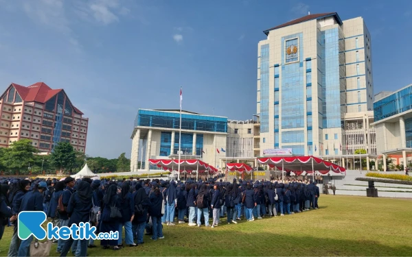 Unesa Pecahkan Rekor MURI dengan 9.270 Karya Inovatif dalam Festival Mobilitas Akademik