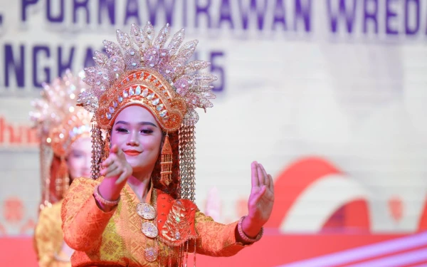 [Berita Foto] Mengenalkan Tarian Tradisional ala Winner Putri Tari Indonesia 2024, Miftahul Jannah
