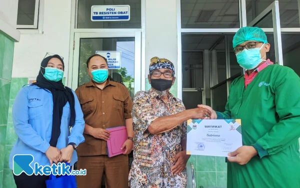Thumbnail Berita - Berobat Teratur, Dua Pasien RSUD dr. Darsono Pacitan Sembuh dari Tuberkulosis-RO