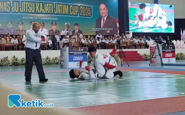 Thumbnail Kajati Jatim Buka Kejurnas Ju-Jitsu 2025: Pacitan Jadi Arena Tarung 275 Atlet