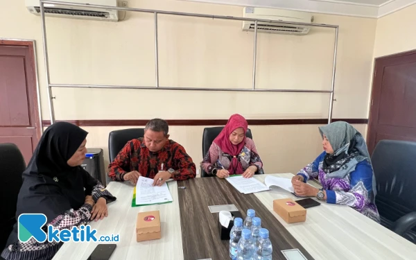 Para Pekerja Rentan di Bangkalan Dapat Perlindungan Sosial Tenaga Kerja dari DBHCHT