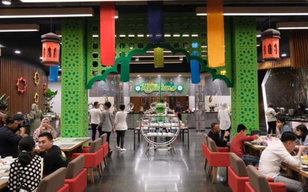 Thumbnail Berita - Novotel Palembang Sajikan Asia Culinary Journey untuk Ramadhan 1446 H