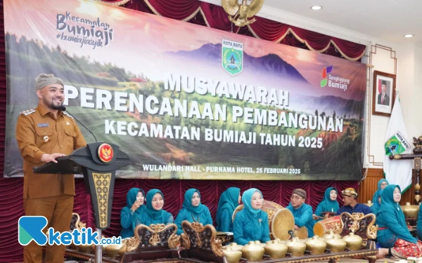 Thumbnail Hadiri Musrenbangcam Bumiaji, Wakil Wali Kota Batu Siap Kawal Usulan Prioritas
