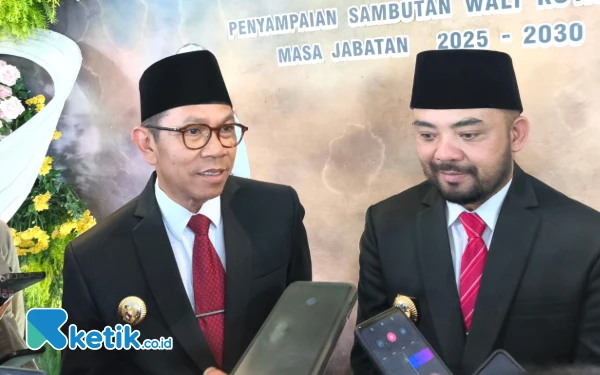 Thumbnail 100 Hari Kerja, Wali Kota Batu Cak Nur Janji Selesaikan Masalah Tata Kelola Sampah