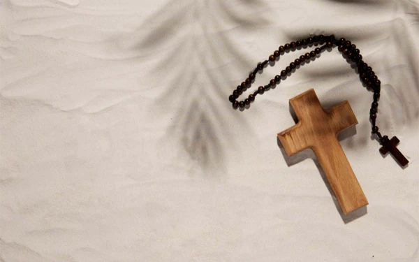 Thumbnail Jadwal Lengkap Misa Paskah 2025 di Gereja-Gereja Surabaya