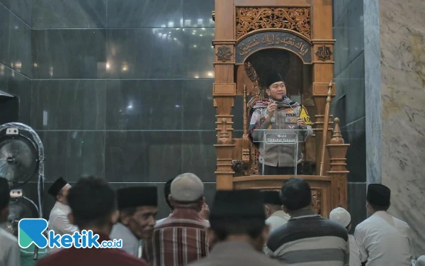 Thumbnail Kapolres Blitar Gelar Safari Ramadhan, Perkuat Sinergi dengan Masyarakat dan Kamtibmas