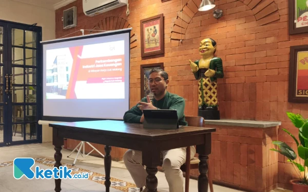 Thumbnail OJK Malang Berikan Tips Terhindar Penipuan Impersonation