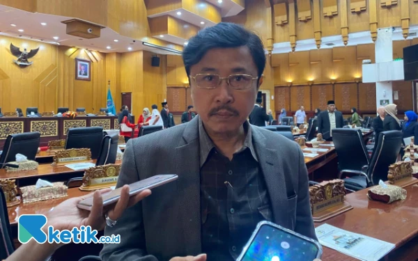 Thumbnail Soal MinyaKita Beda Takaran, Komisi B DPRD Surabaya Imbau Masyarakat Cermat