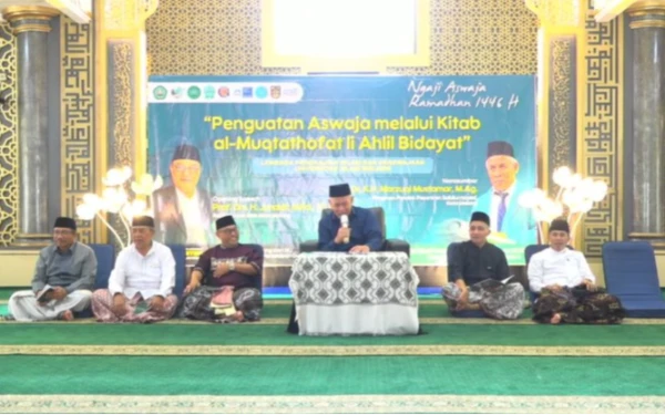Thumbnail Perkuat Aswaja, Unisma Bahas Tawassul Berdasar Kitab Al-Muqtathofat Li Ahlil Bidayat