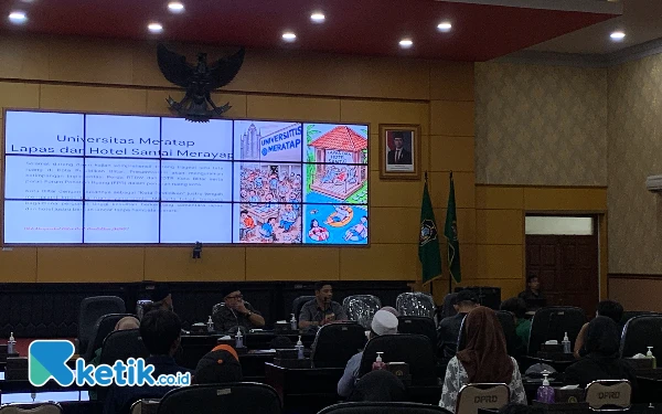 Thumbnail Hearing Masyarakat Peduli Pendidikan, DPRD Kota Blitar Soroti Tata Ruang dan Dana Hibah Pendidikan