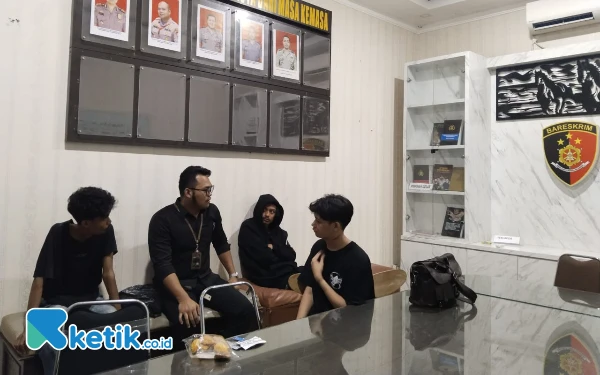Demo UU TNI di Malang: 4 Demonstran Hilang, 3 Ditahan dan 2 Pelajar Diamankan
