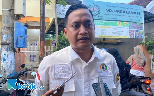 Ketua Fraksi PKS Desak Pemkot Surabaya Lakukan Pengetatan Administrasi Kependudukan Cegah Urbanisasi