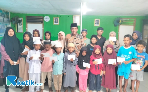 Pemdes Sambiki Halsel Santuni 37 Anak Yatim, Hasil Kerja Sama dengan PT Harita Nickel