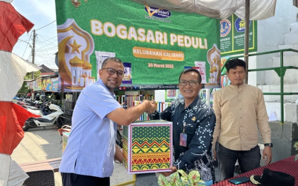 Thumbnail Berita - Bogasari Berbagi Berkah Ramadhan, Berikan 1620 Paket Sembako