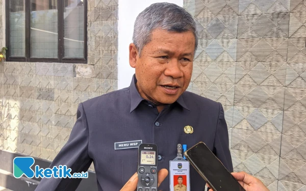 Thumbnail Berita - Lebaran Tiba: ASN Pacitan Libur 11 Hari, Sekda: Layanan Publik Tetap Siaga