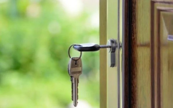 Thumbnail Berita - 4 Hal Ini Harus Diperhatikan Sebelum Meninggalkan Rumah