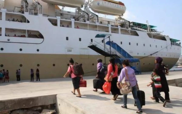 Thumbnail Berita - Mudik Lebaran Gunakan Kapal Laut? Ini yang Harus Diperhatikan