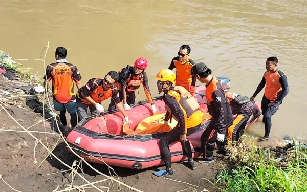 Thumbnail Berita - Korban Kedua Hanyut di Sungai Bedadung Ditemukan Meninggal, Pencarian Berakhir