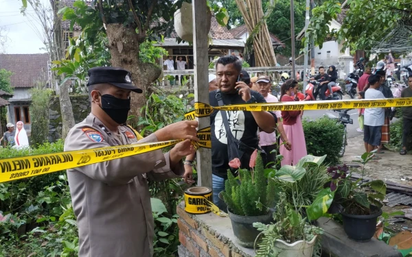 Thumbnail Berita - Jelang Lebaran, Rumah di Jember Hancur Gara-gara Petasan Meledak