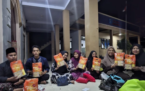 Thumbnail Berita - Laznas Rumah Amal dan SDQ Amirul Mukminin Kolaborasi Salurkan Zakat