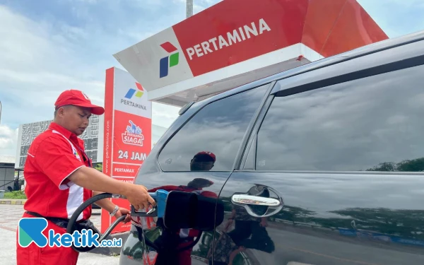 Thumbnail Berita - Pertamina Turunkan Harga Pertamax dan Dex Series