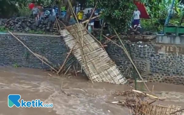 Thumbnail Berita - Lebaran Idul Fitri, Satu Dusun di Probolinggo Terisolir