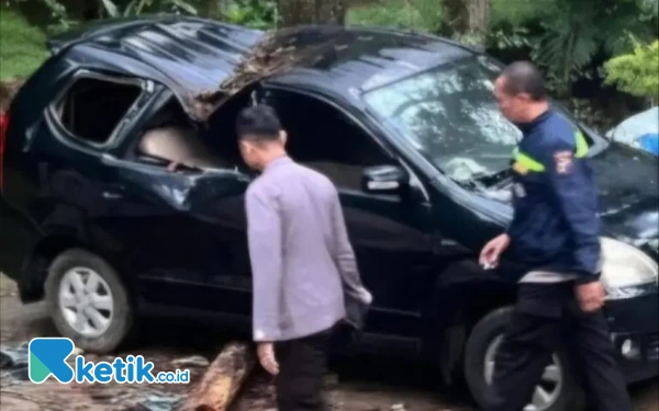 Thumbnail Berita - Sedang Berlibur, Remaja Putri Tewas di Bukit Sekipan Tawangmangu