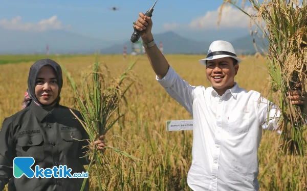Thumbnail Ketua DPRD Kabupaten Bandung Sebut Berkat Kebijakan Bupati Sektor Pertanian Jadi Selangkah Lebih Maju