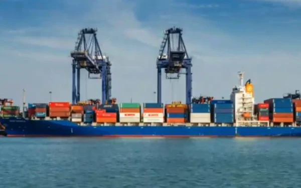 Thumbnail Berita - AS Kenakan Tarif Impor 32 Persen, Kadin Jatim Sebut Jenis Produk Ini Paling Terdampak