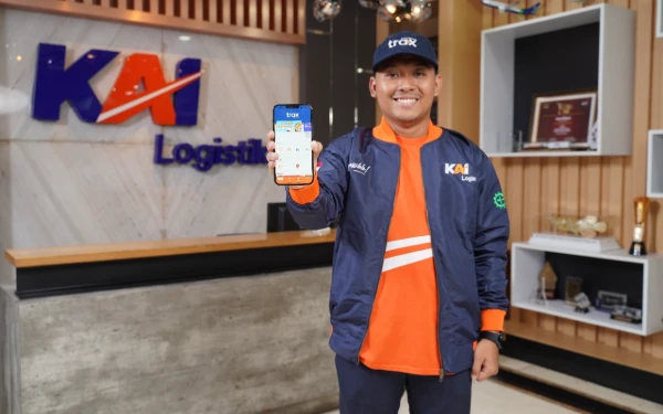 Thumbnail Transformasi Digital KAI Logistik: Aplikasi TRAX Permudah Layanan Pengiriman Barang
