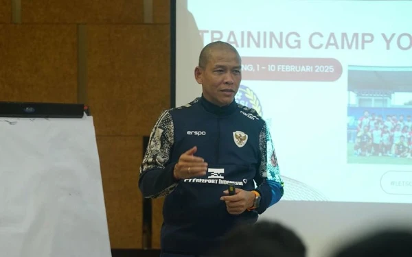 Thumbnail Berita - Nova Arianto Lempar Pujian Setinggi Langit kepada Pemain Timnas Indonesia U-17