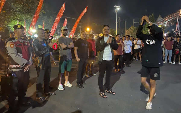 Thumbnail Berita - Polres Jepara Kerahkan Ratusan Personel Amankan Meriahya Anniversary ke-71 Persijap Jepara