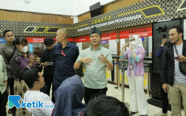 Thumbnail Berita - Tingkatkan Pelayanan Samsat, Bupati Bandung Siapkan 3 Titik Baru Pembayaran Pajak