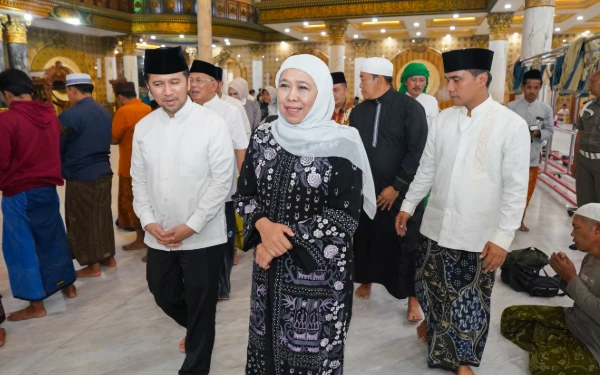 Thumbnail Berita - Kagumi Sosok Syaikhona Muhammad Kholil, Gubernur Jatim: Memiliki Kontribusi Besar dalam Sejarah Islam di Indonesia