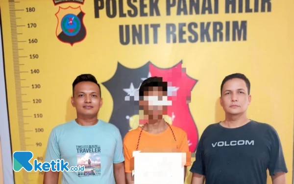 Nekat Buang Sampah Tengah Malam ke Jembatan, Uang dan HP Dirampas Perampok