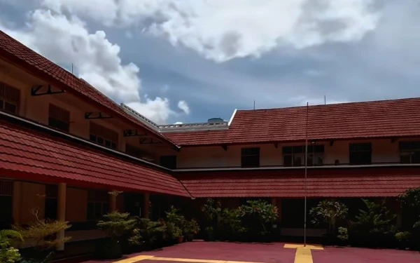 Thumbnail Berita - Sekolah Rakyat Buka Lowongan Kerja, Cek Syarat dan Jadwalnya di Sini