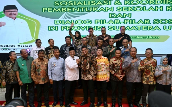 Thumbnail Wujudkan Asta Cita Presiden Prabowo, Bupati Asahan Dukung Pembentukan Sekolah Rakyat