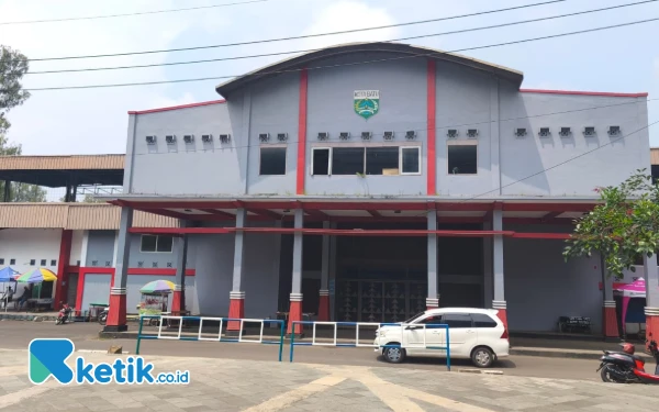 Thumbnail ‎Jelang Porprov Jatim 2025, Pemkot Batu Gelontor Rp200 Juta Perbaiki Stadion Gelora Brantas