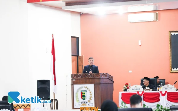 DPRD Pesawaran Sampaikan Rekomendasi LKPJ Bupati 2024